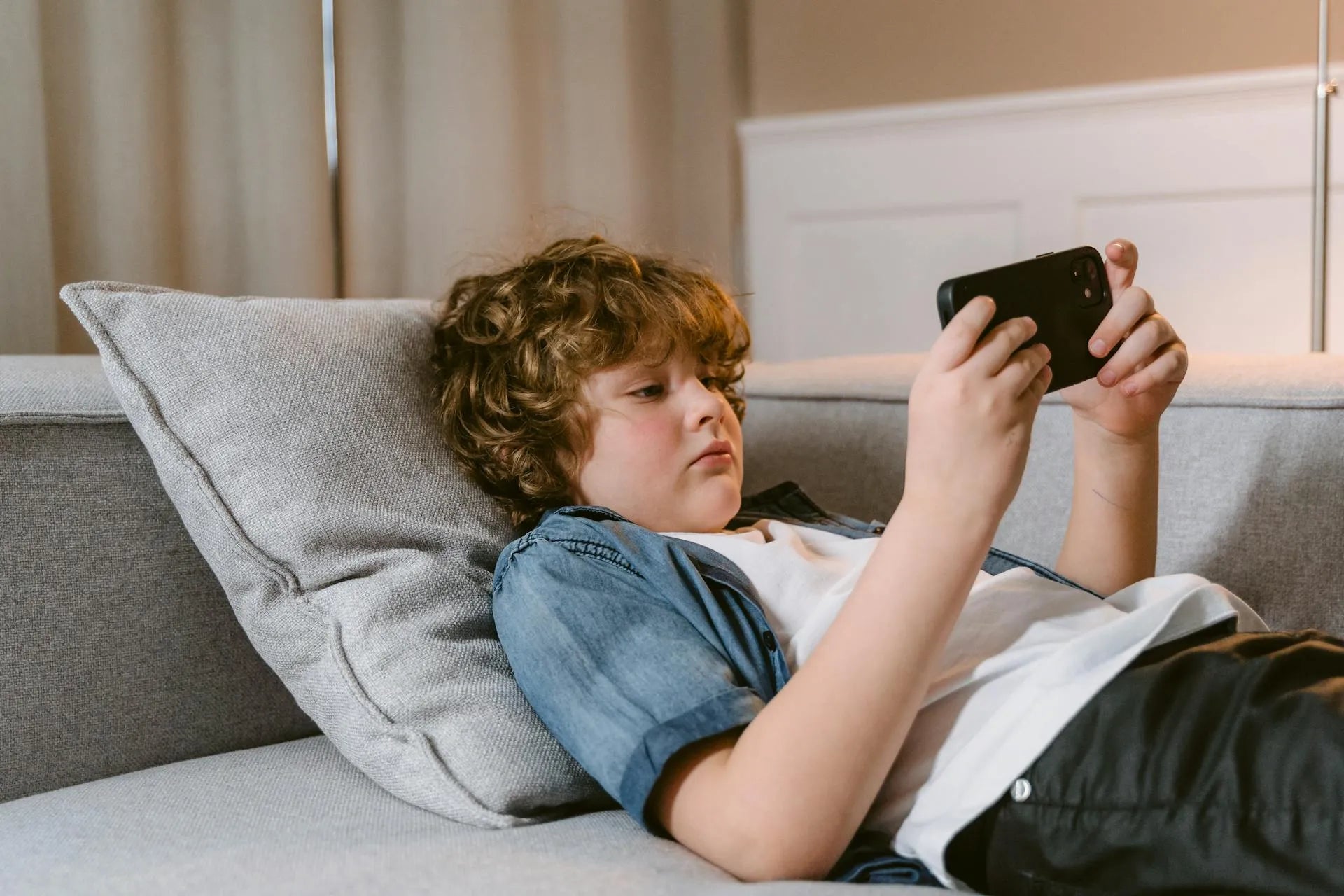 10 Astuces pour éloigner les écrans sans conflit à la Maison